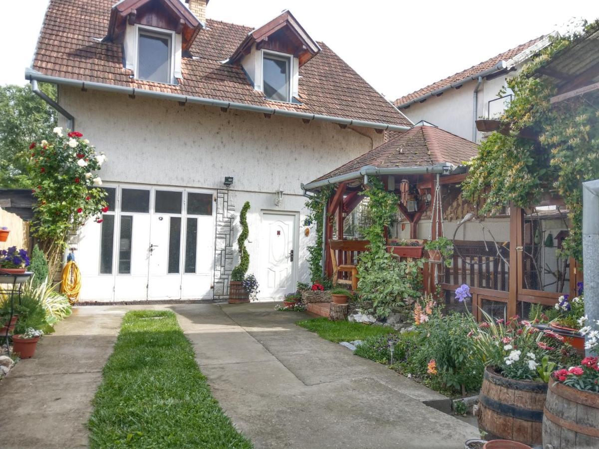 Apartment Harmonija Apatin Exteriér fotografie